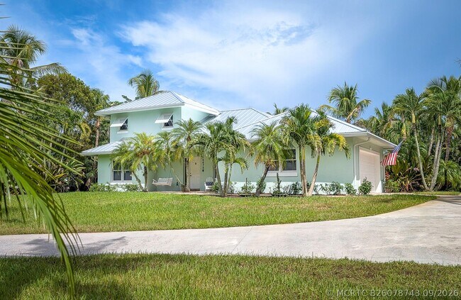 Building Photo - 16672 78th Dr N