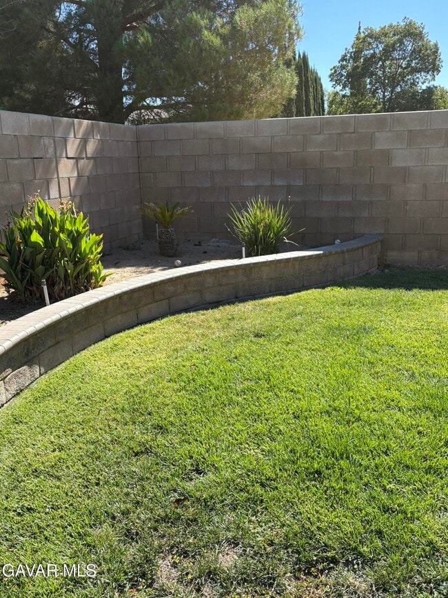 Building Photo - 2751 Trudeau Ln