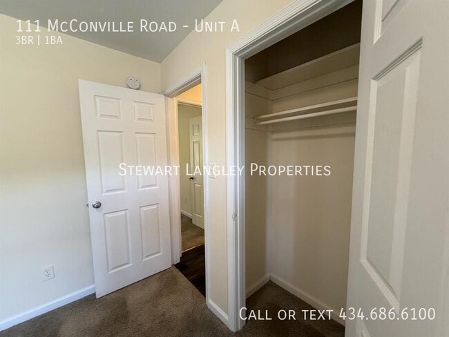 Building Photo - 111 McConville Rd