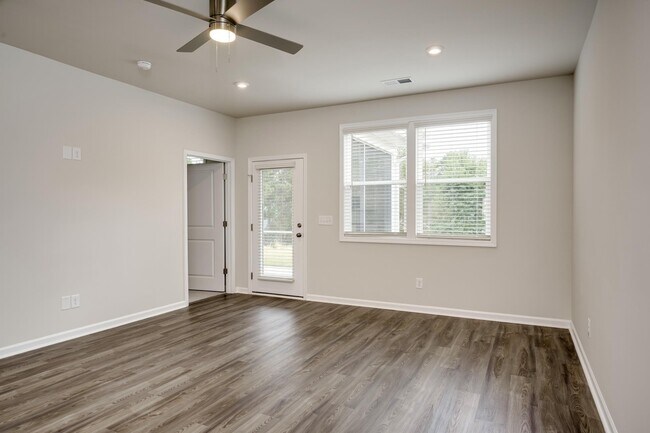 Building Photo - 778 Count Fleet Ct