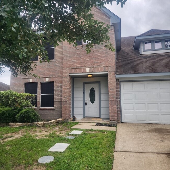 Building Photo - 21755 Debray Dr
