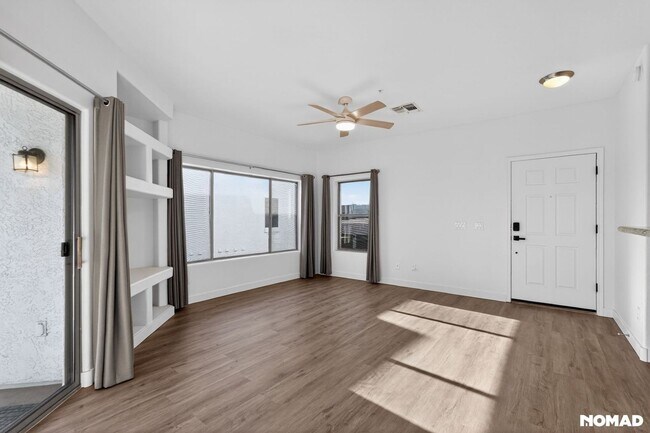 Building Photo - 16616 E Gunsight Dr