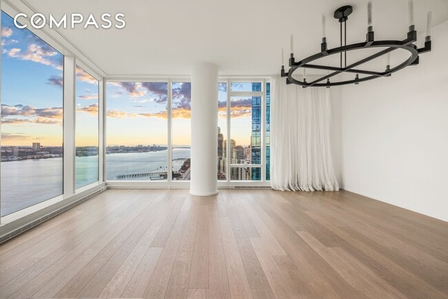 Building Photo - 30 Riverside Blvd