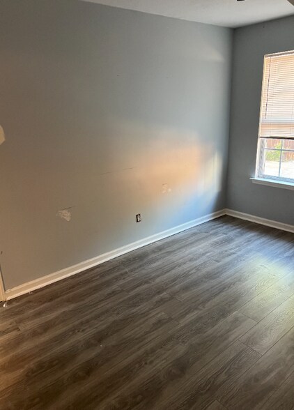 Building Photo - 4687 Brookwood Ln