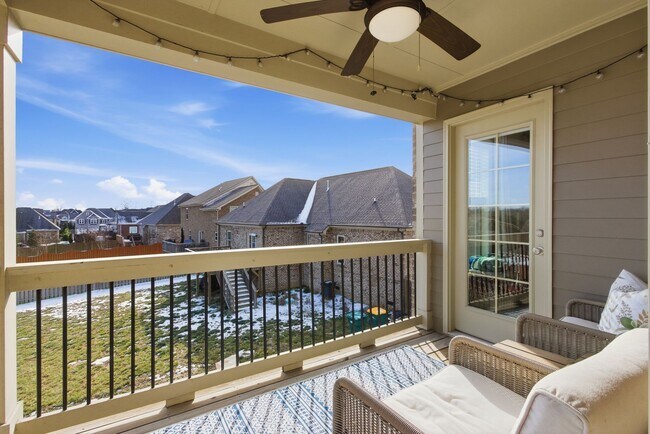 Building Photo - 2046 Lequire Ln