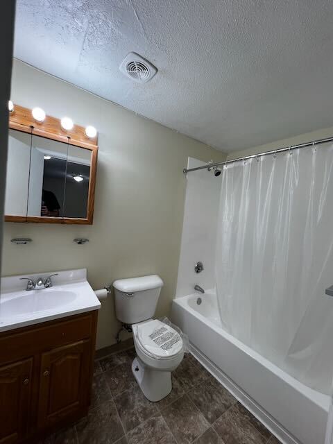 Building Photo - 1 Adams Cir