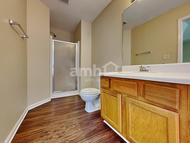 Building Photo - 2901 Horseshoe Bend Rd SW