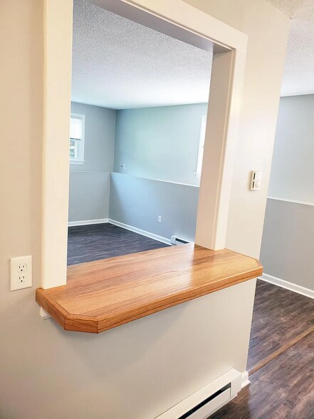 Building Photo - 162 Sheffield Lane