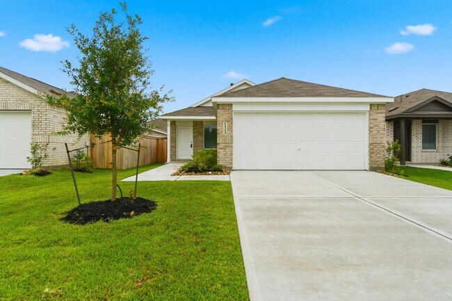 Building Photo - 1603 Golden Iris Dr