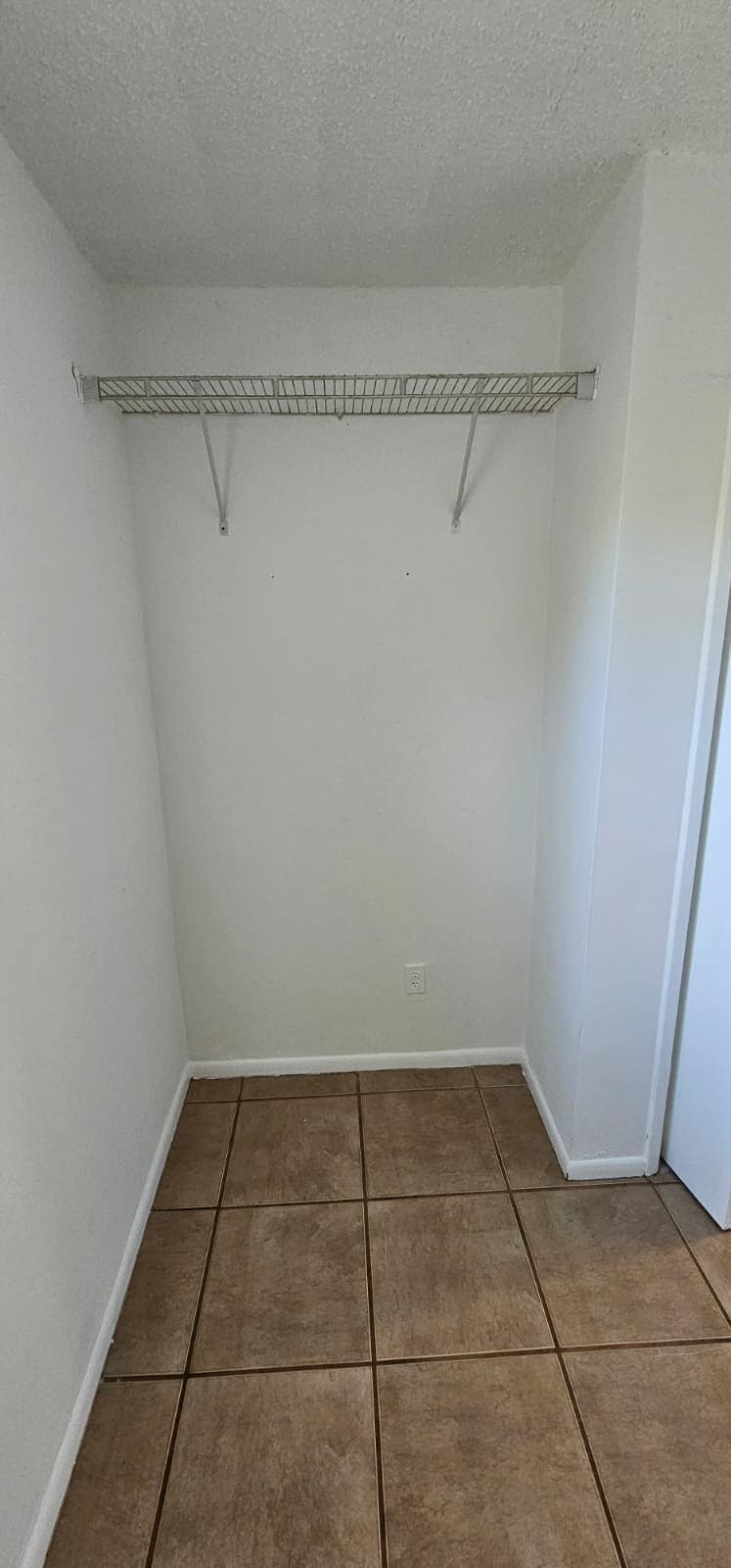 Building Photo - 2861 NW 15th Ct