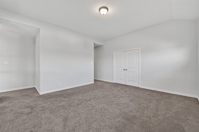 Building Photo - 16114 Sydneyann Dr