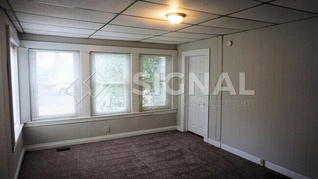 Building Photo - 7230 4th Ave S