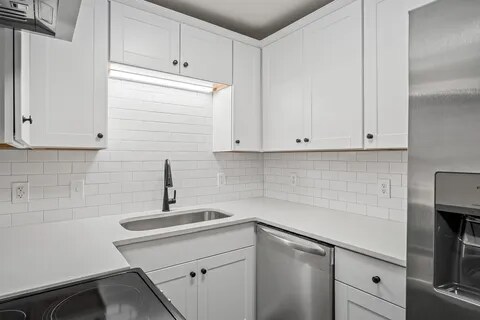 Building Photo - 538 Cedar Dr