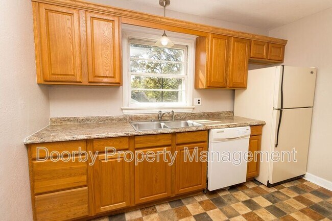 Building Photo - 1164 Chippewah Dr