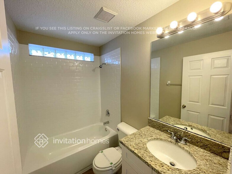 Building Photo - 5943 Sand Key Ln