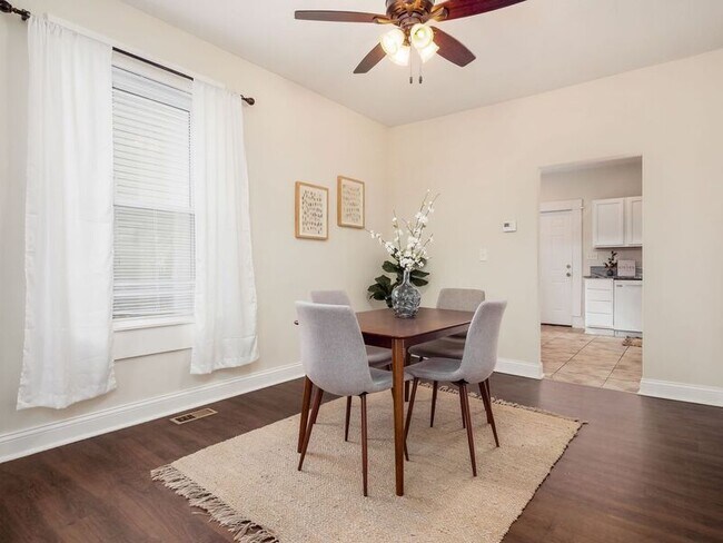 Building Photo - 561 Kimball Pl