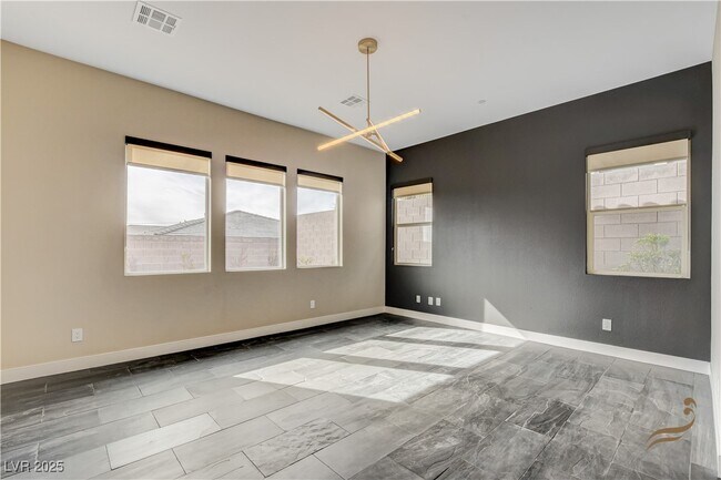 Building Photo - 11837 Grassy Pln Ave