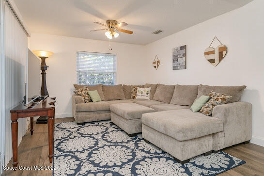 Building Photo - 6385 Banks Ave