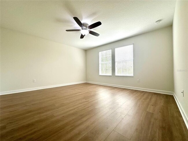 Building Photo - 10247 Love Story St