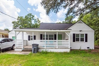 Building Photo - 6933 Raymond Ave