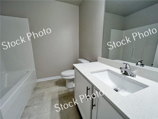 Building Photo - 5686 Rockfern Dr