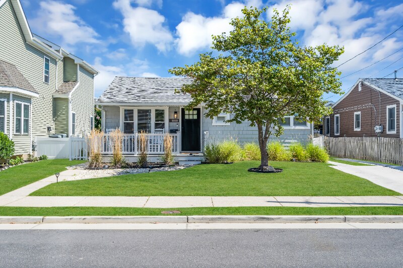 Building Photo - 213 E Syracuse Ave