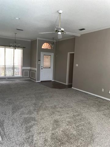 Building Photo - 2609 Classic Ct E