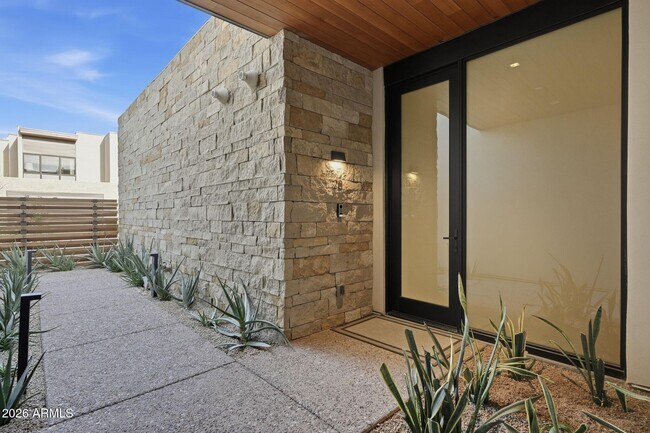 Building Photo - 6311 E Phoenician Blvd