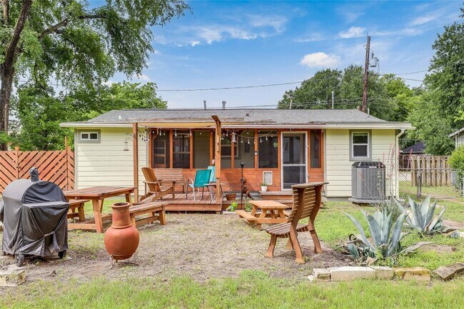 Building Photo - 5112 Heflin Ln