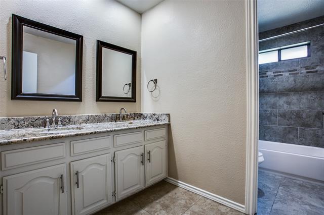 Building Photo - 1421 Danube Ln