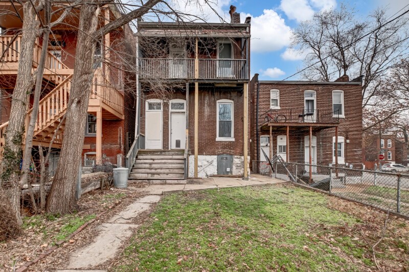 Building Photo - 3257 Michigan Ave