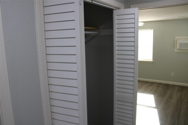 Building Photo - 4214 Fuqua St