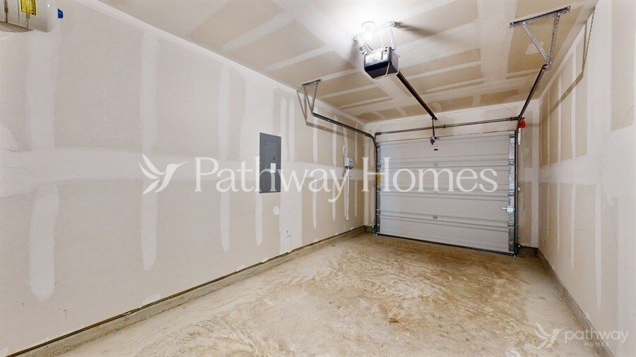 Building Photo - 6501 Cannonade Dr