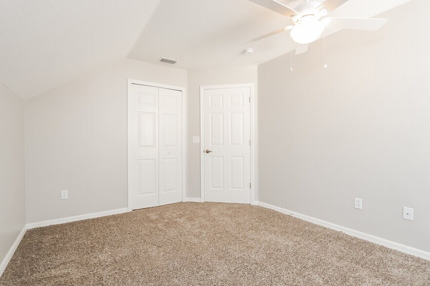 Building Photo - 10808 Newbridge Dr