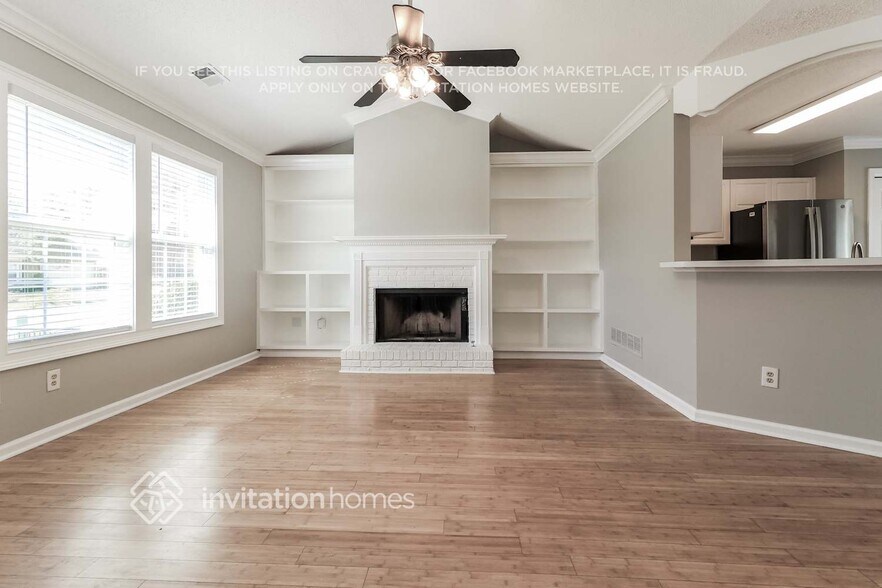 Building Photo - 4804 Shallow Farm Dr NE