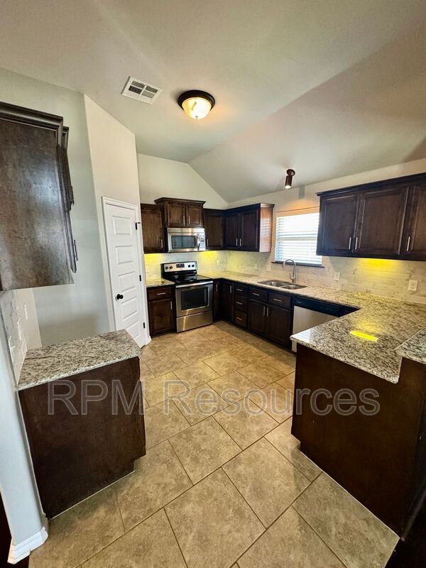 Building Photo - 6705 NW 159th St