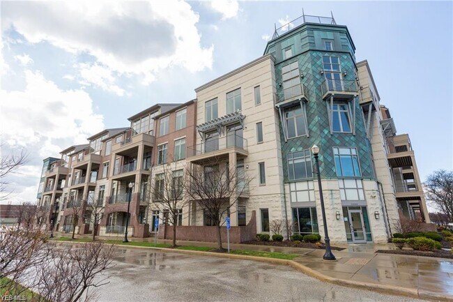 Building Photo - 16800 Van Aken Blvd