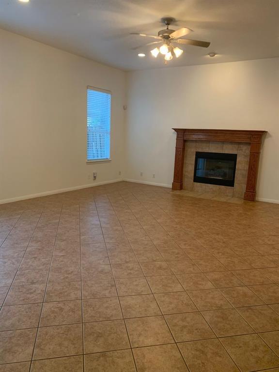 Building Photo - 1904 W 42nd St