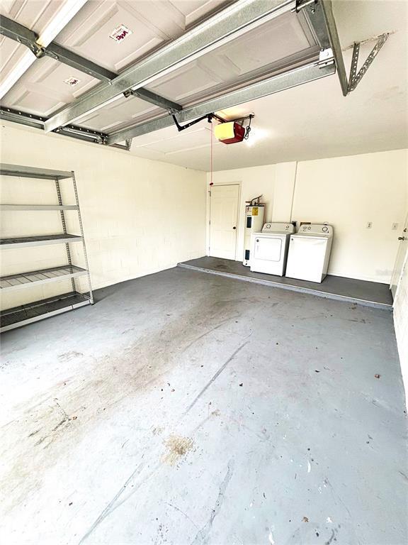 Building Photo - 516 Albatross Dr