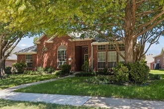 Building Photo - 3313 Heatherbrook Dr