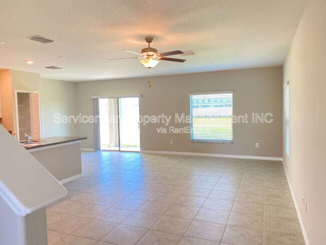 Building Photo - 7049 Samuel Ivy Dr