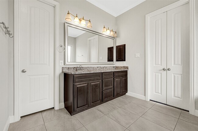 Building Photo - 7346 Enchanted Island Ln