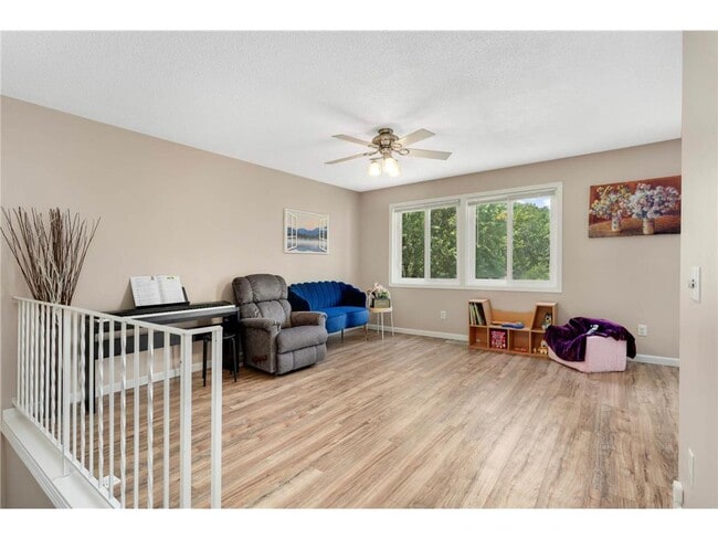 Building Photo - 7300 Stewart Dr