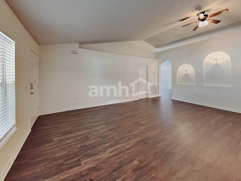 Building Photo - 5528 Cougar Park Ct