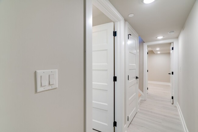 Building Photo - Stylish New Construction Near Fishtown