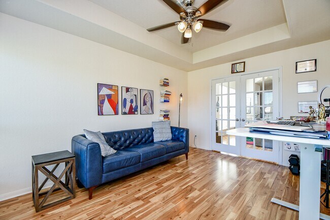 Building Photo - 15462 Signal Ridge Way