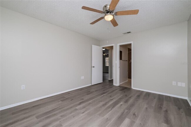 Building Photo - 4415 Tiffin Ave