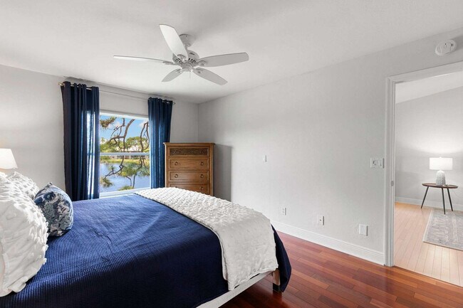 Building Photo - 893 Gulf Pavillion Dr