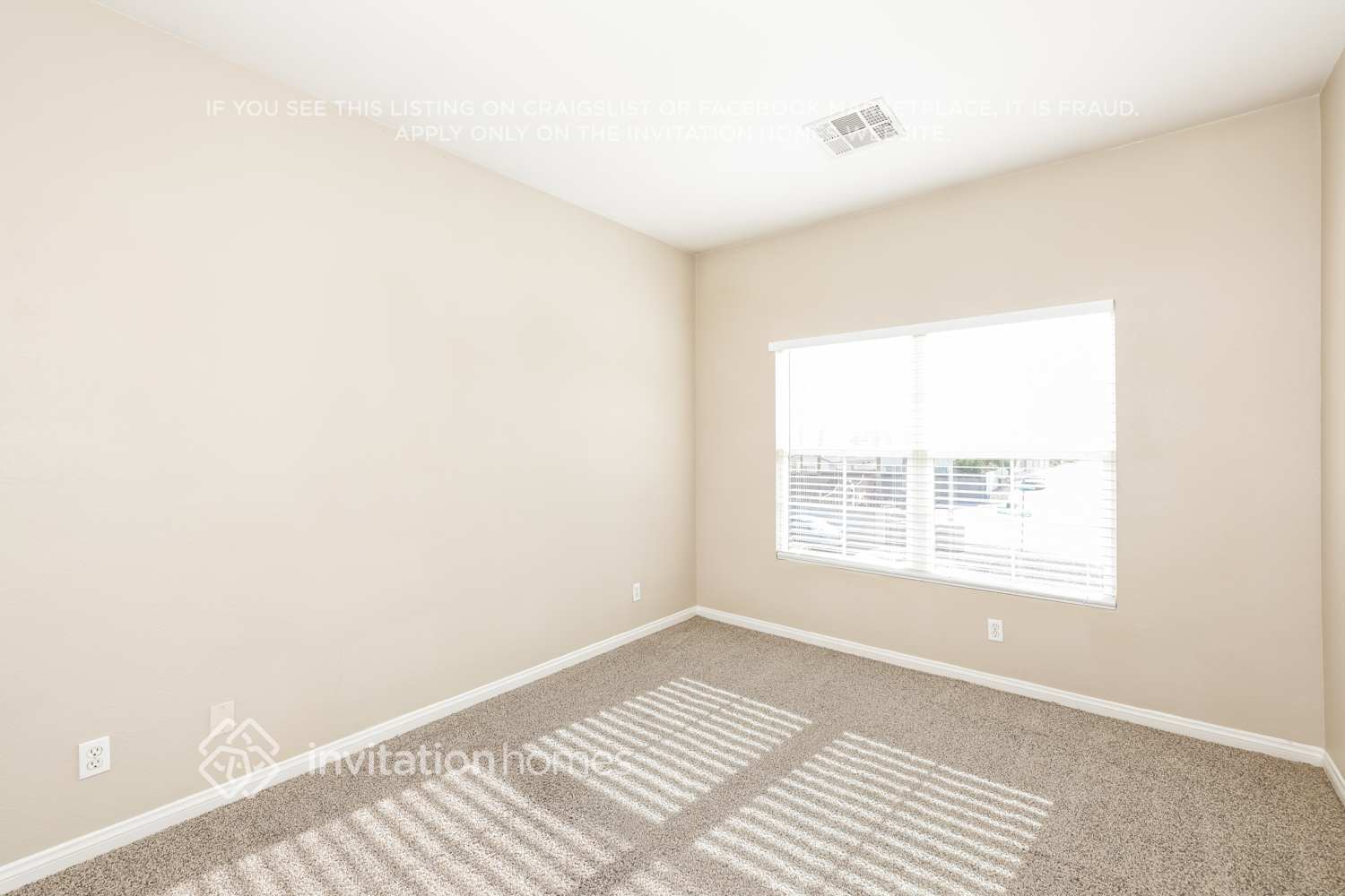 Building Photo - 8428 Opal Splendor Ave