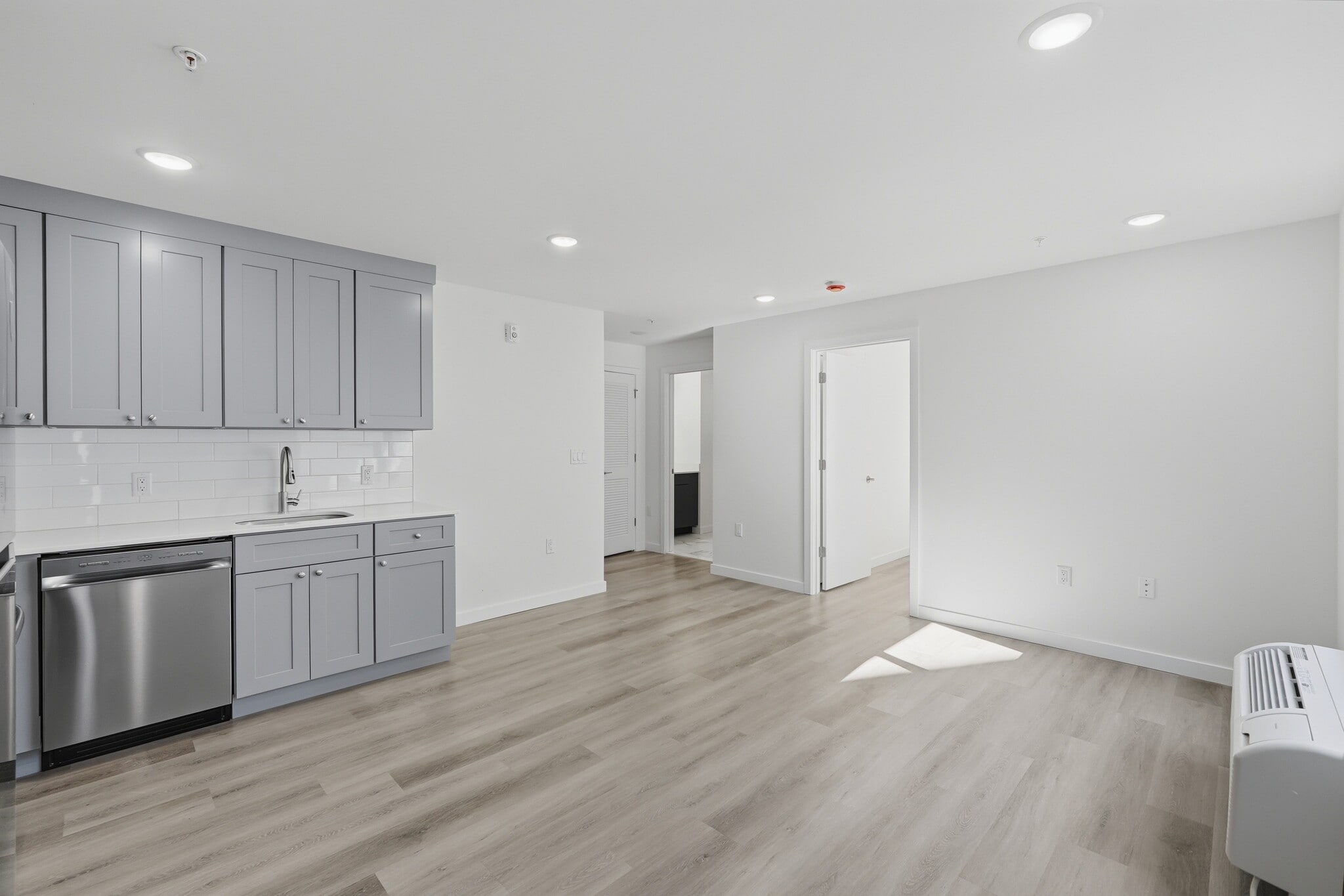 Building Photo - Ridgeview Parc